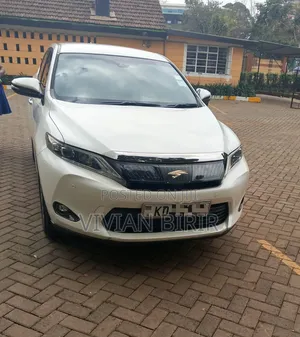 Toyota Harrier 2015 White
