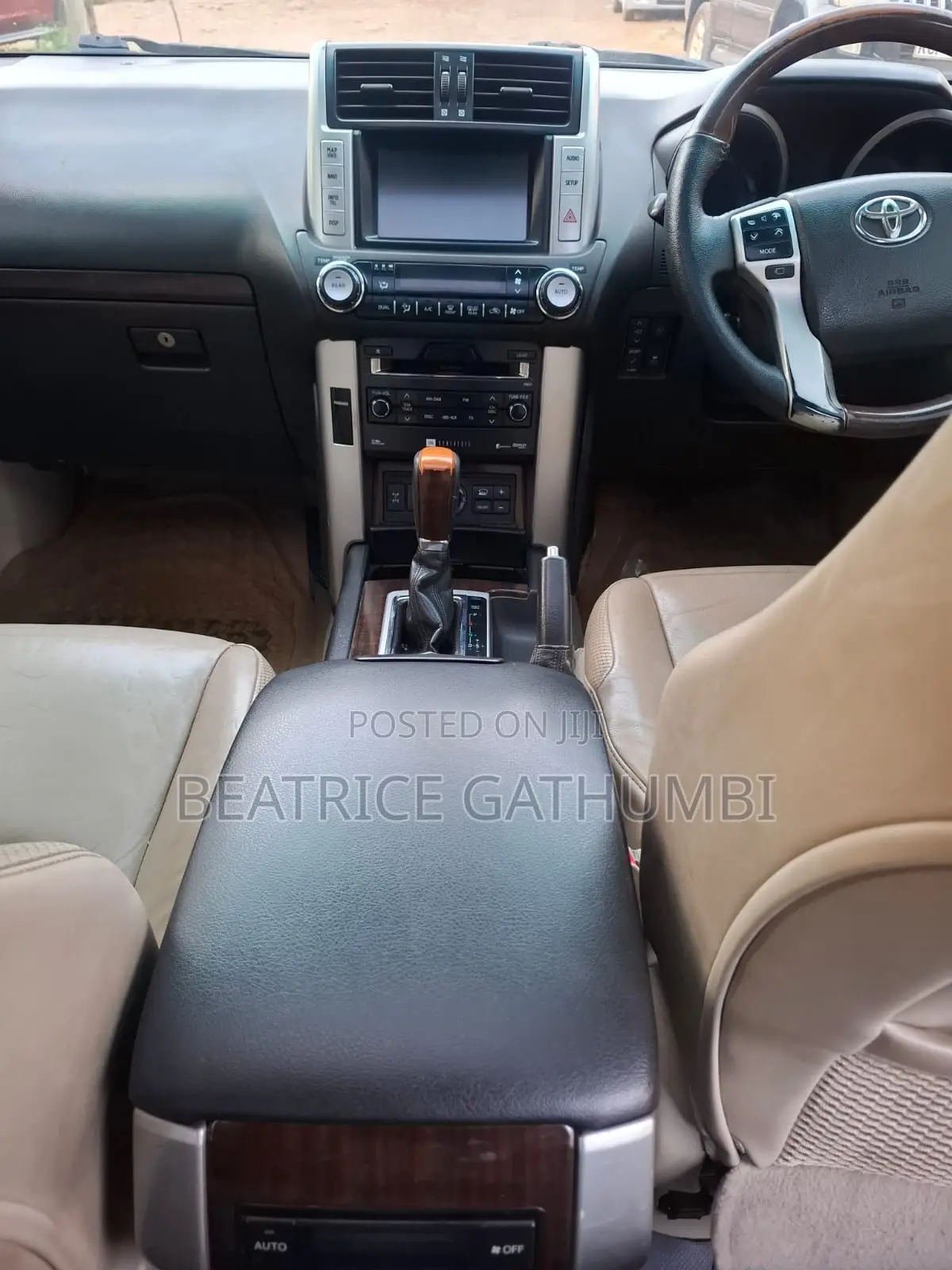 Toyota Land Cruiser Prado 2010 Black
