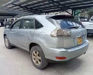 Toyota Harrier 2004 Blue