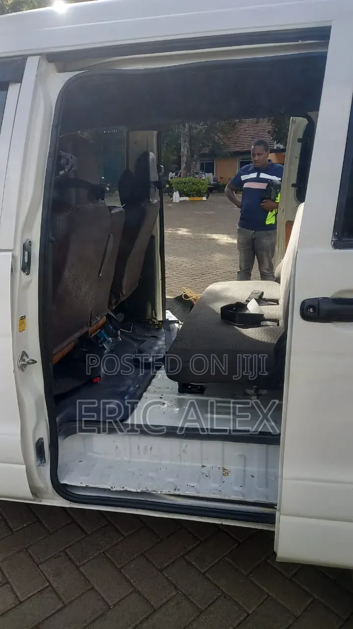 Toyota TownAce 2005 White