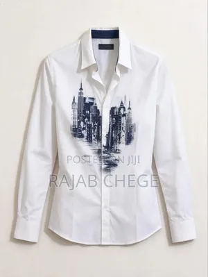 White Skyline Print-Shirt