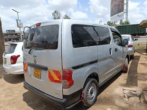 Nissan NV200 2011 Silver
