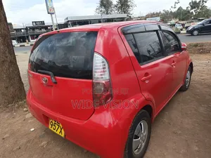 Toyota Passo 2005 Red