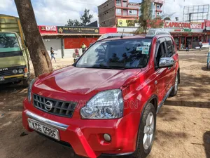 Nissan X-Trail 2013 Red