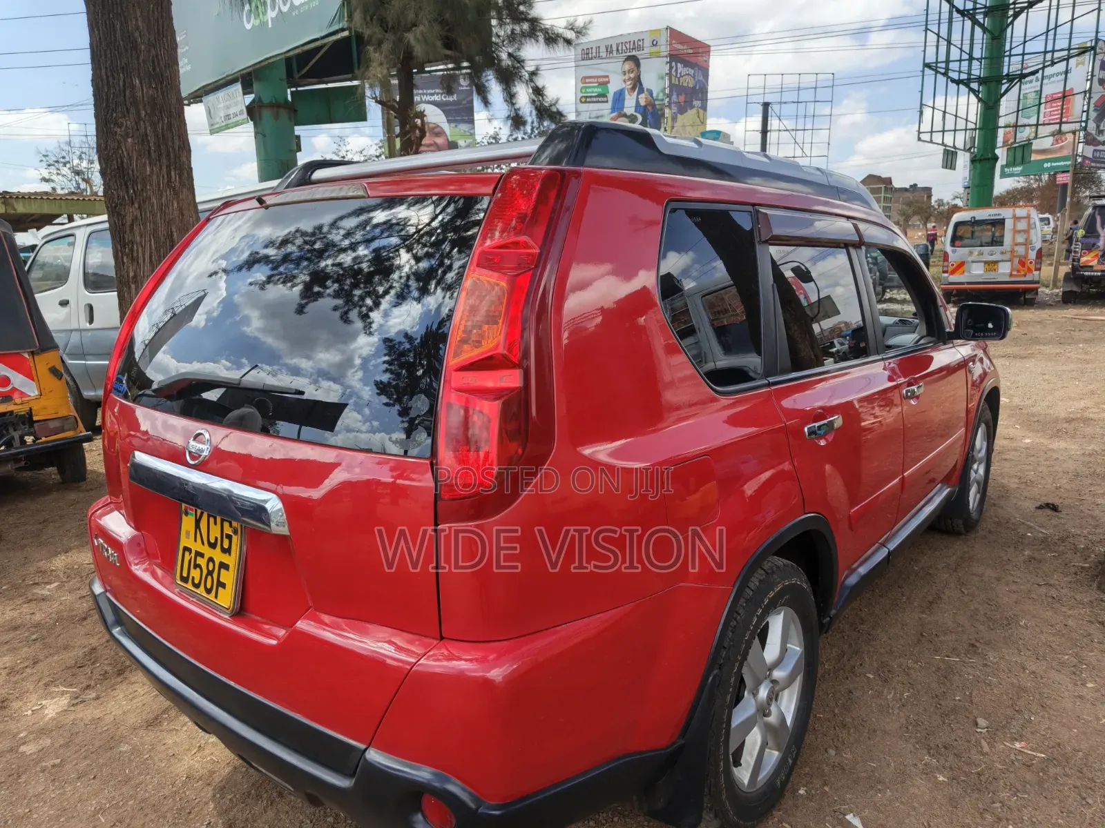 Nissan X-Trail 2013 Red