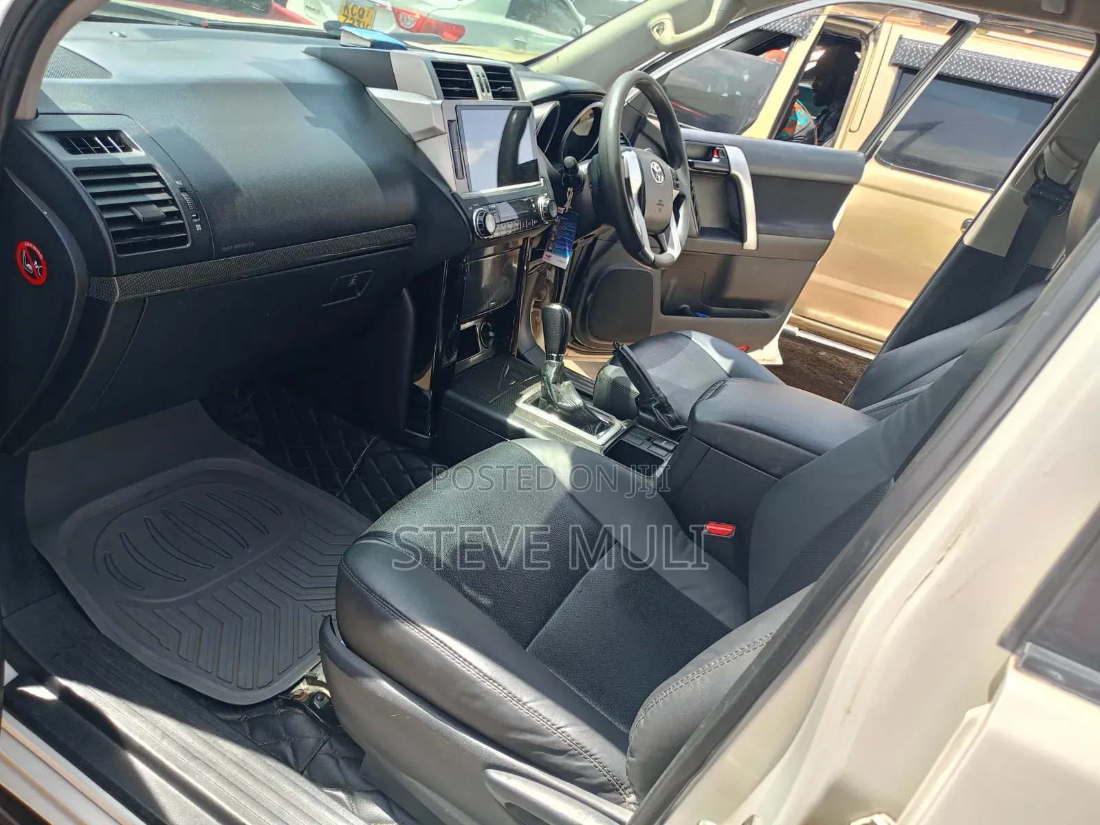 Toyota Land Cruiser Prado 2015 Pearl