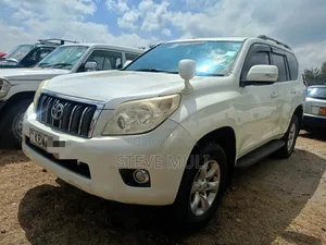 Toyota Land Cruiser Prado 2013 White