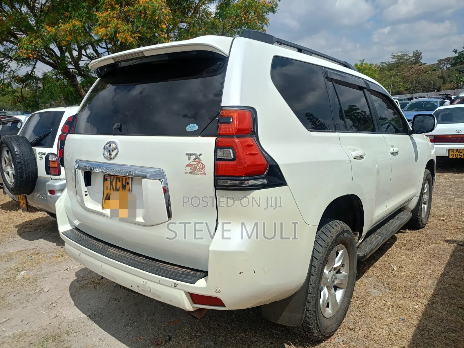 Toyota Land Cruiser Prado 2013 White