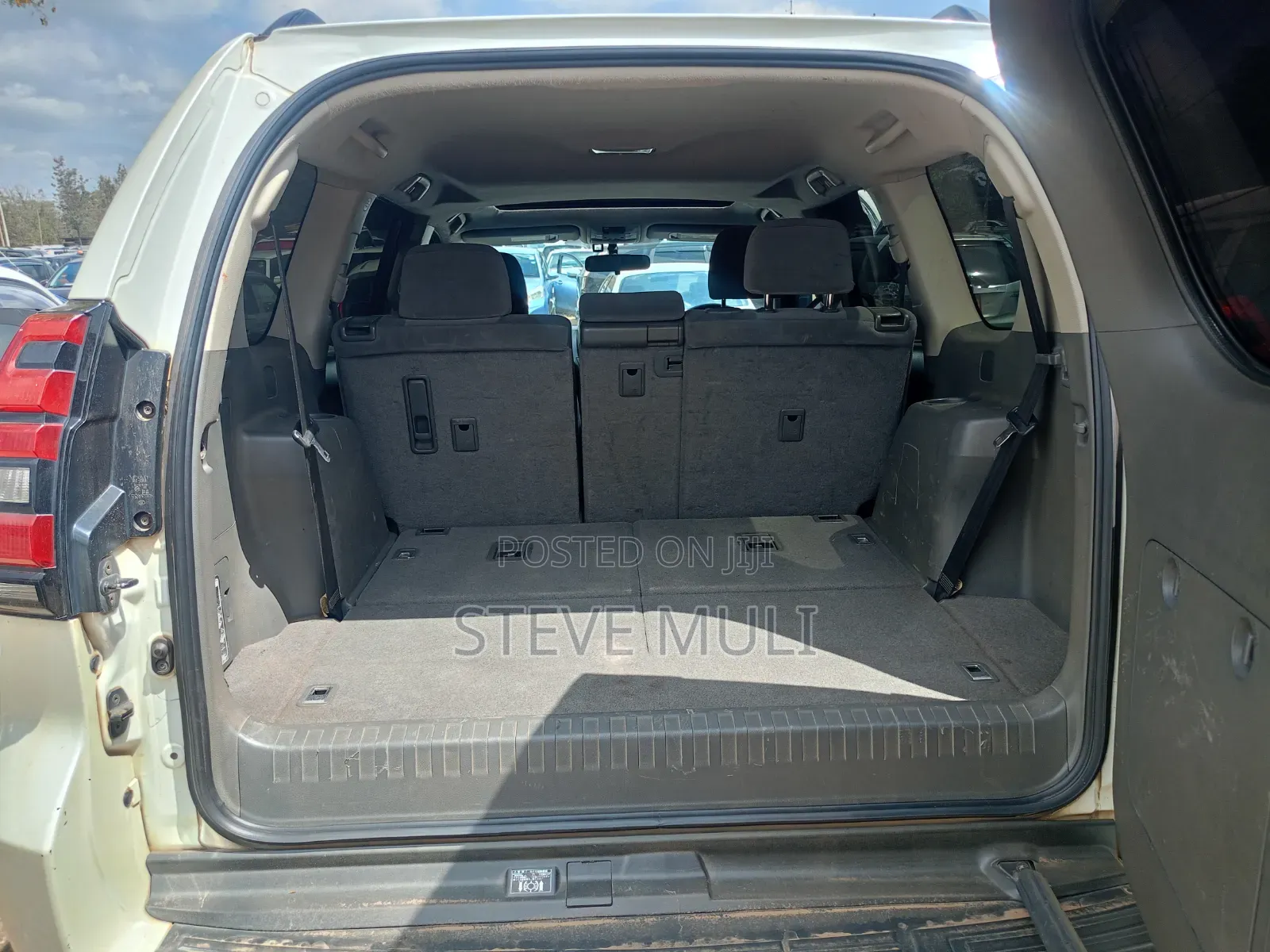 Toyota Land Cruiser Prado 2013 White
