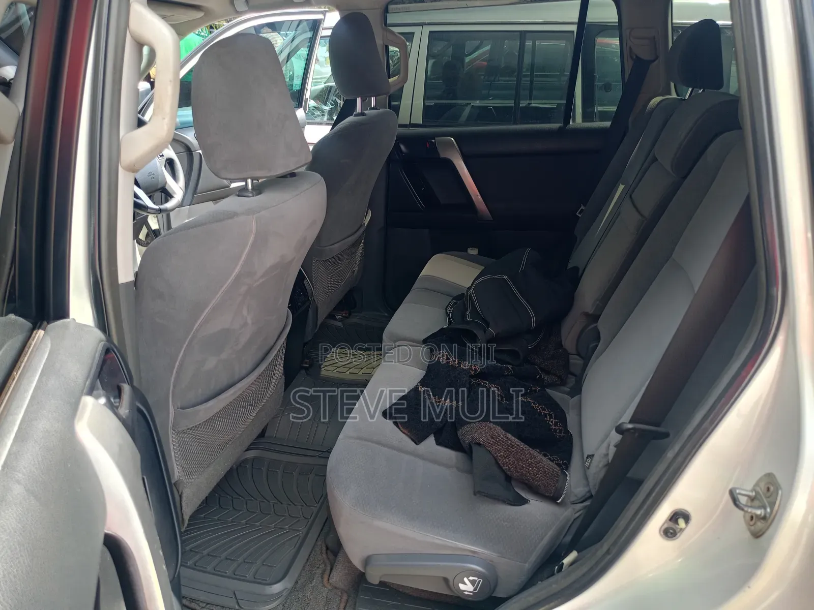 Toyota Land Cruiser Prado 2013 White