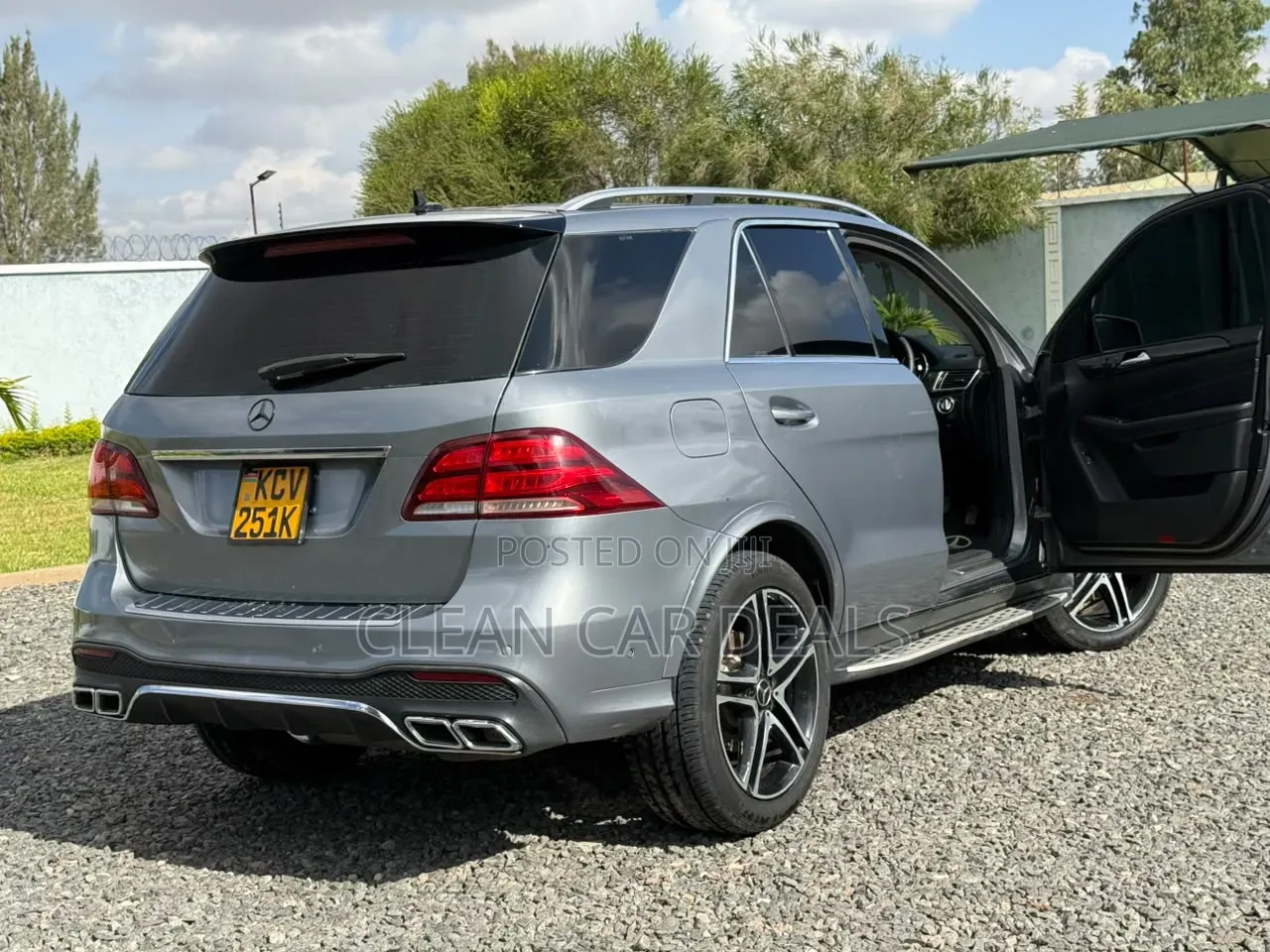 Mercedes-Benz M Class 2012