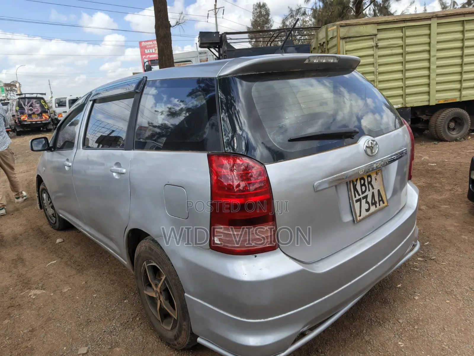 Toyota Wish 2004 Silver
