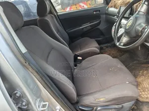 Toyota Wish 2004 Silver