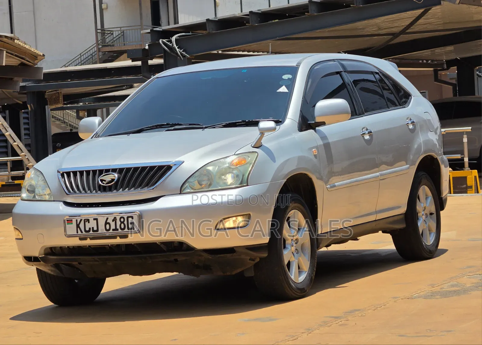 Toyota Harrier 2010 Silver