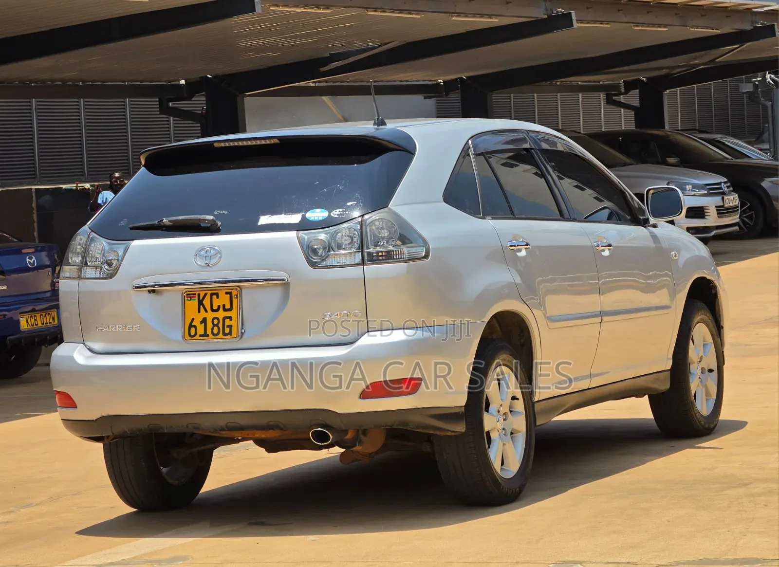 Toyota Harrier 2010 Silver