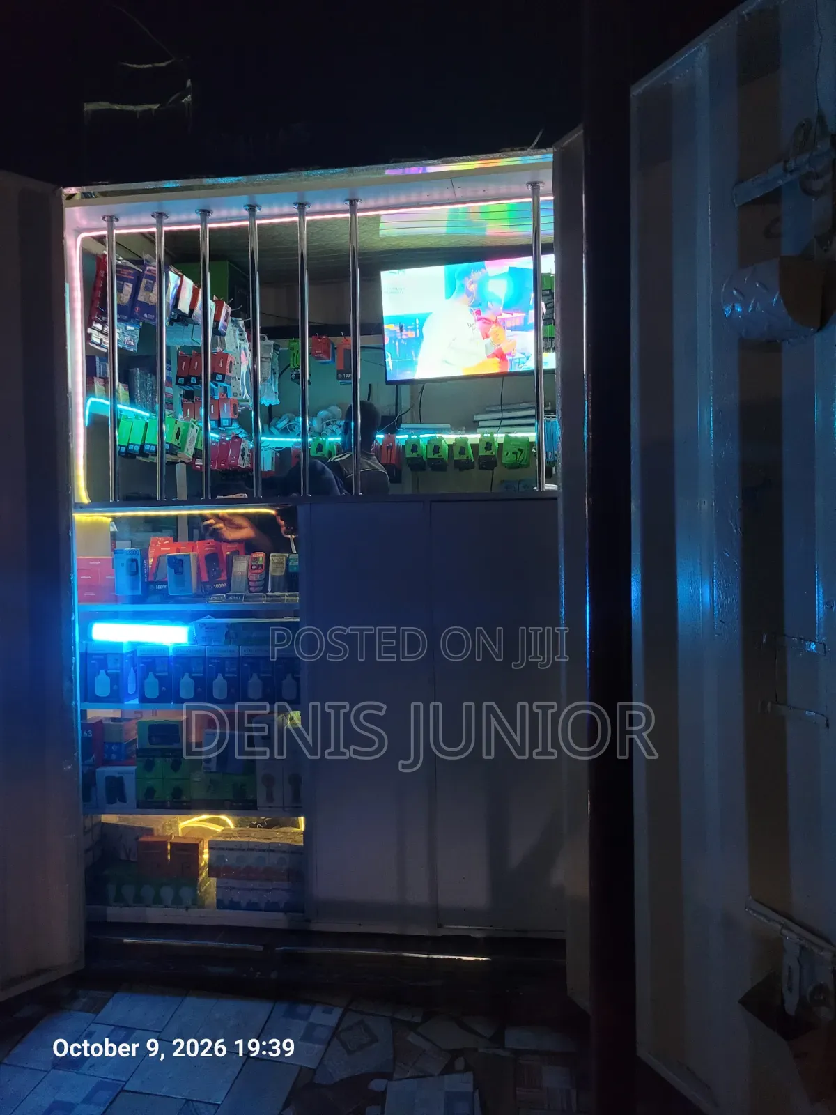Electronics Shop and Fiber Internet Installation