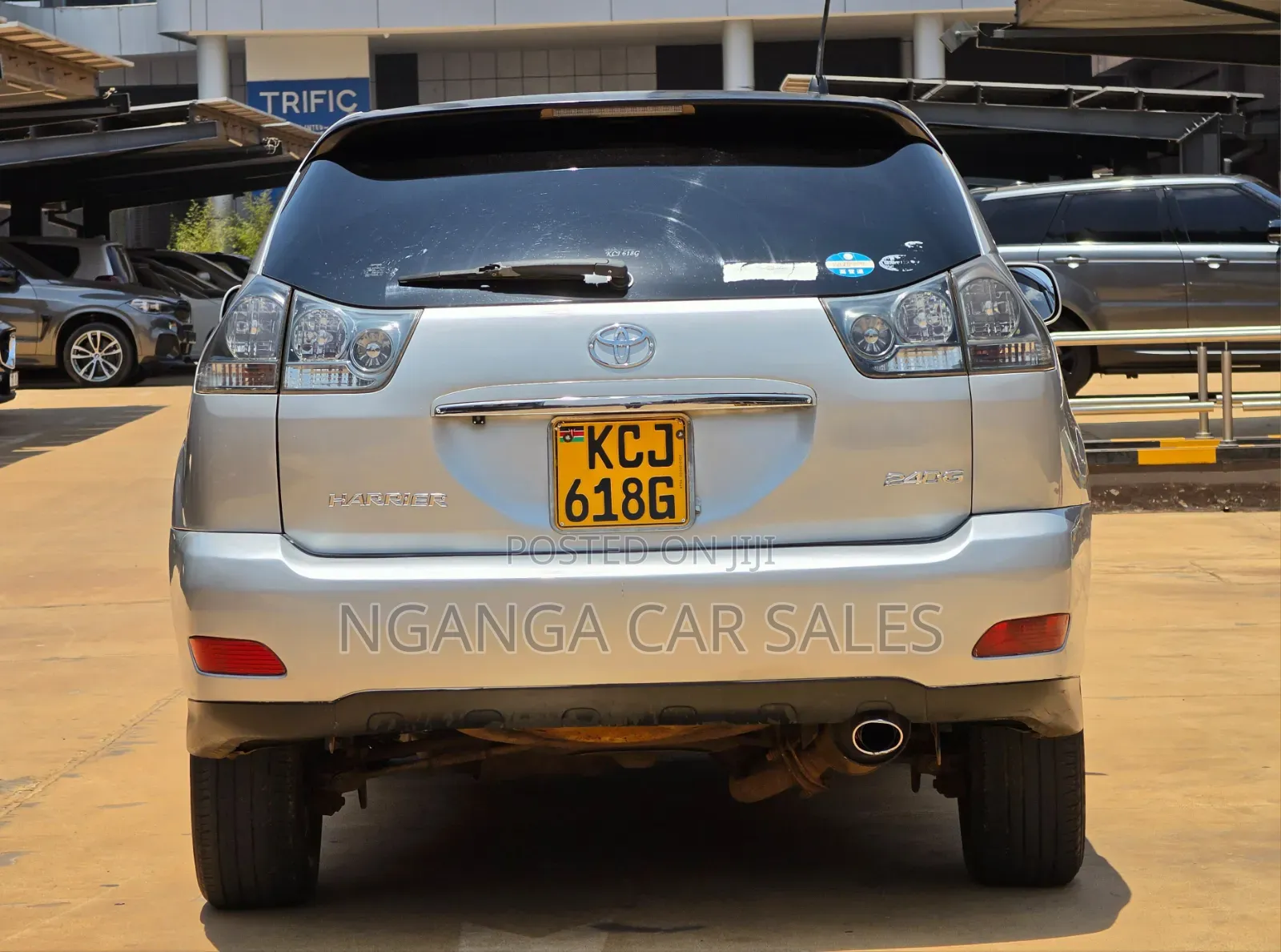 Toyota Harrier 2010 Silver