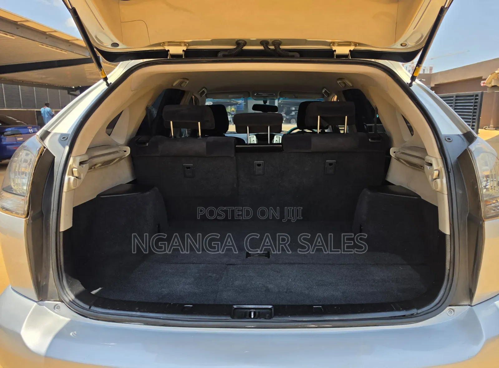 Toyota Harrier 2010 Silver