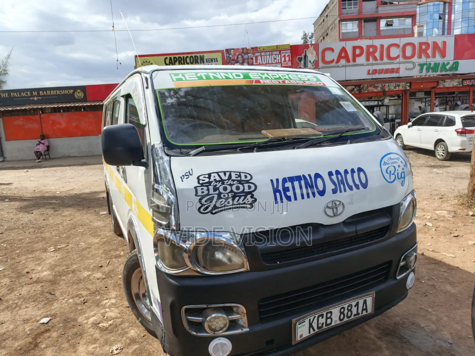 Toyota HiAce 2007 White