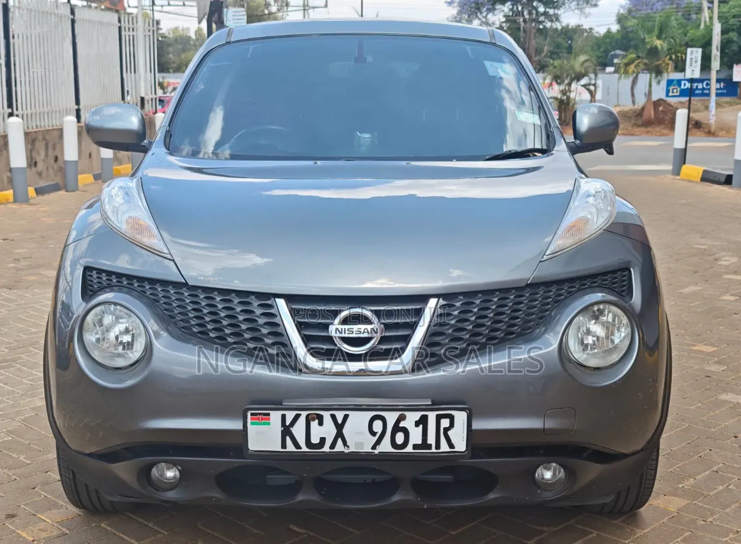 Nissan Juke 2012 Gray