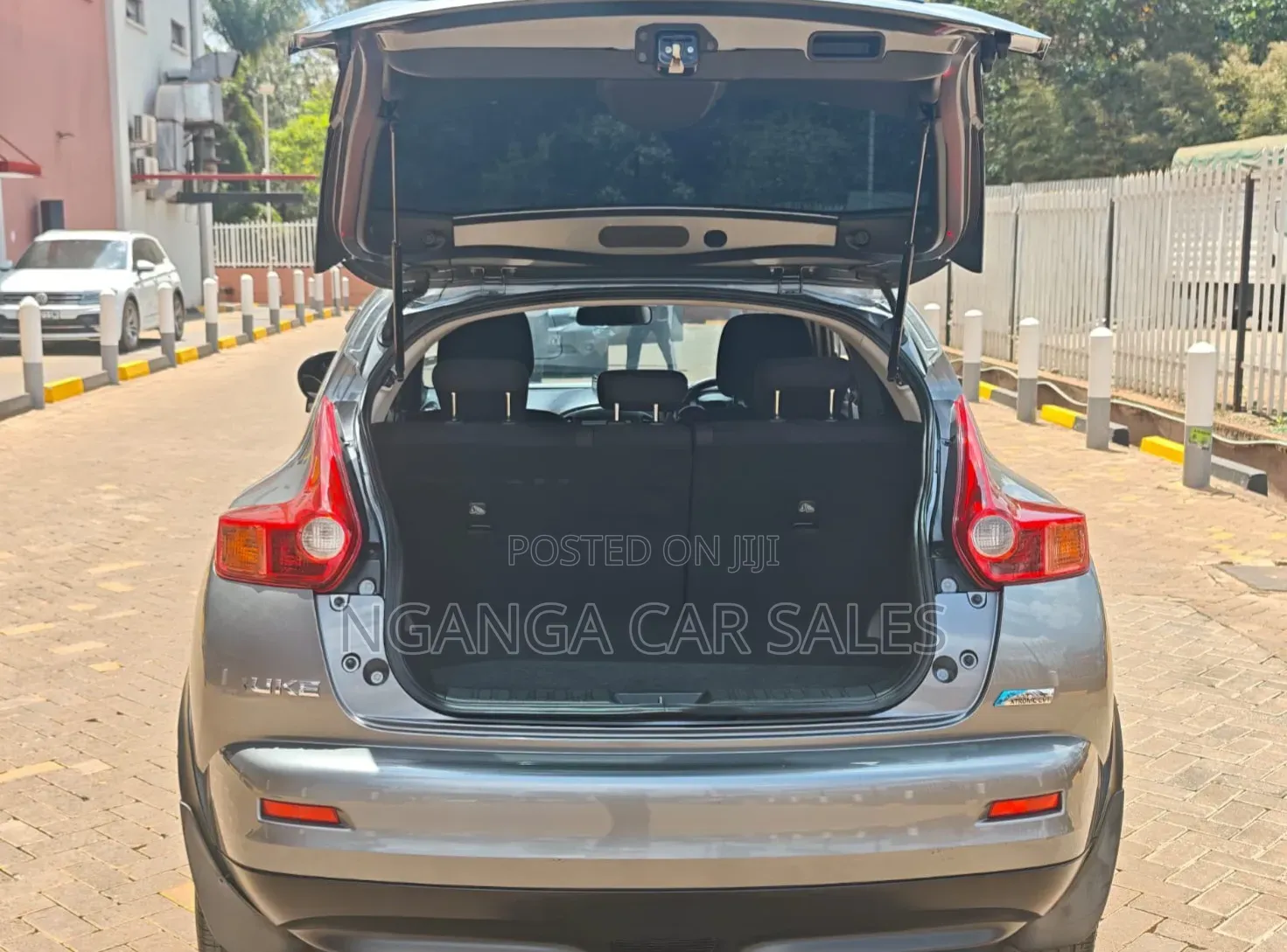 Nissan Juke 2012 Gray