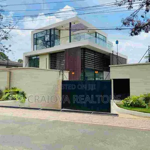 6bdrm Townhouse/Terrace in Muthangari for sale