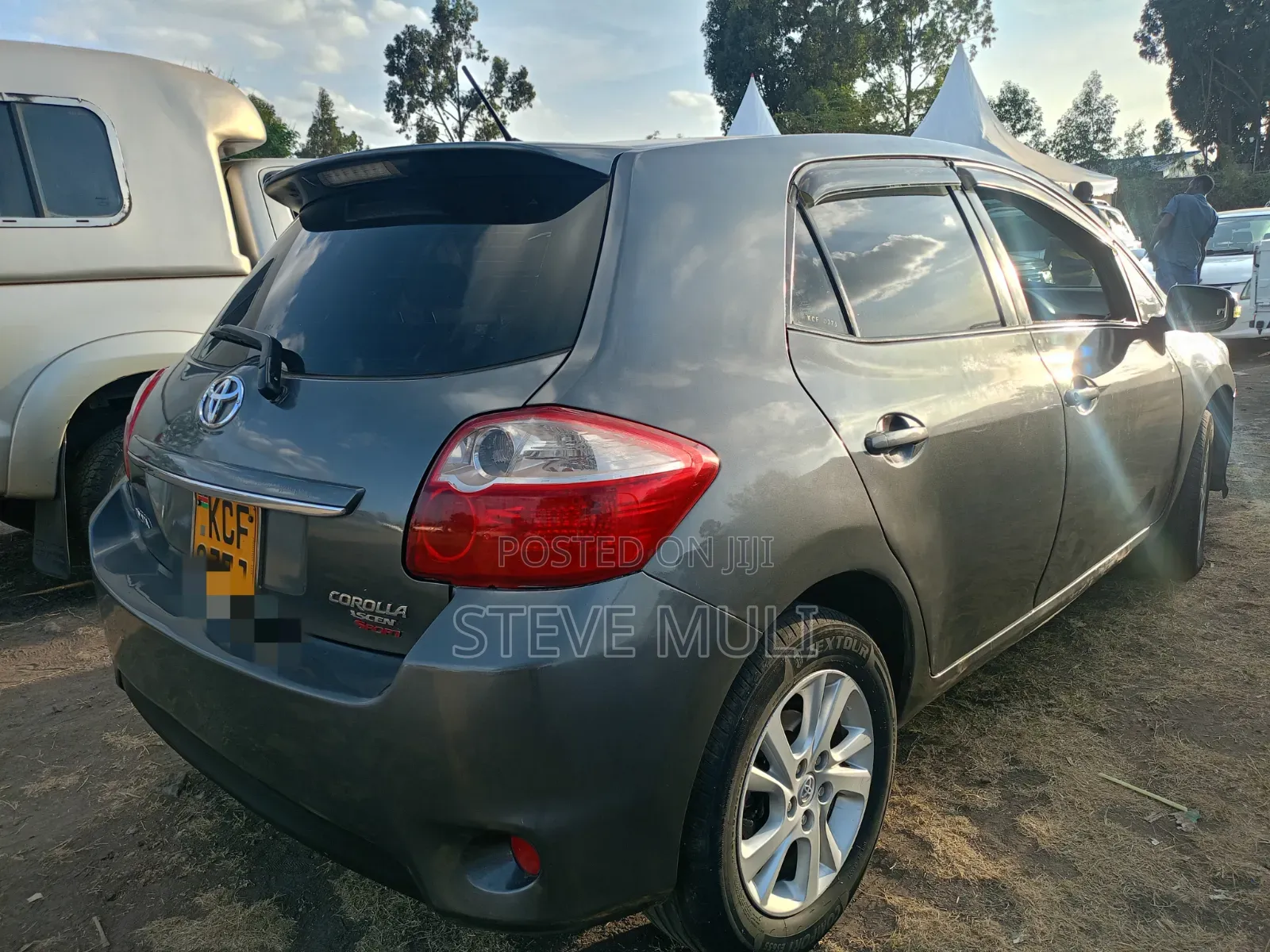 Toyota Auris 2011 Gray