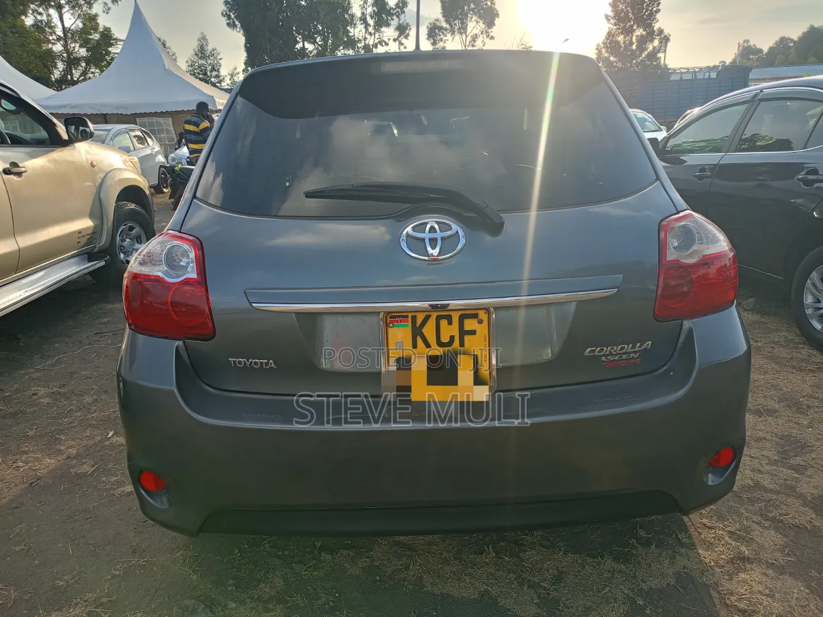 Toyota Auris 2011 Gray