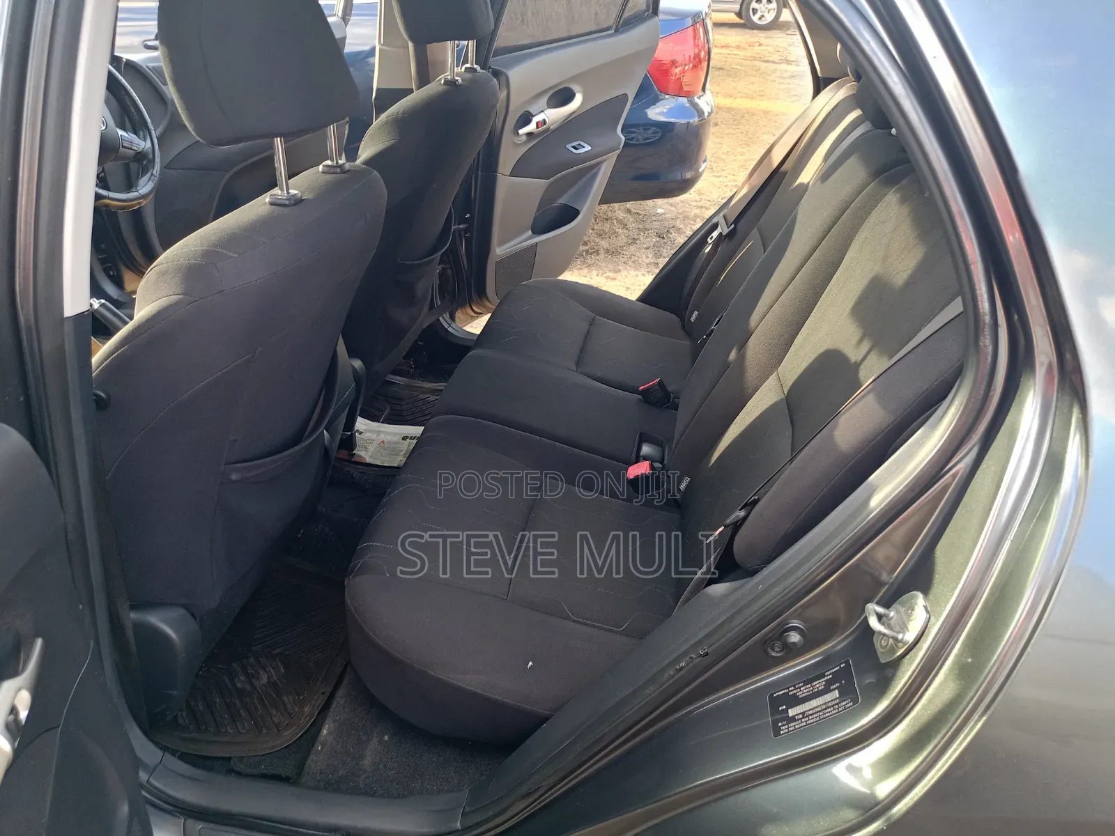 Toyota Auris 2011 Gray