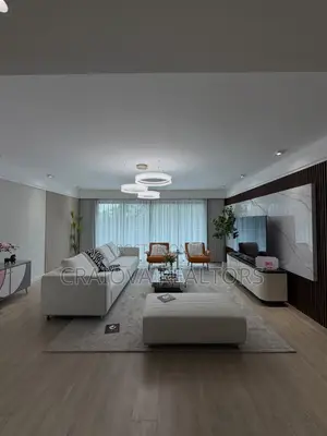 5bdrm Apartment in Hurlingham for sale