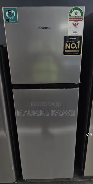 Hisense 154 L Top Freezer Double Door