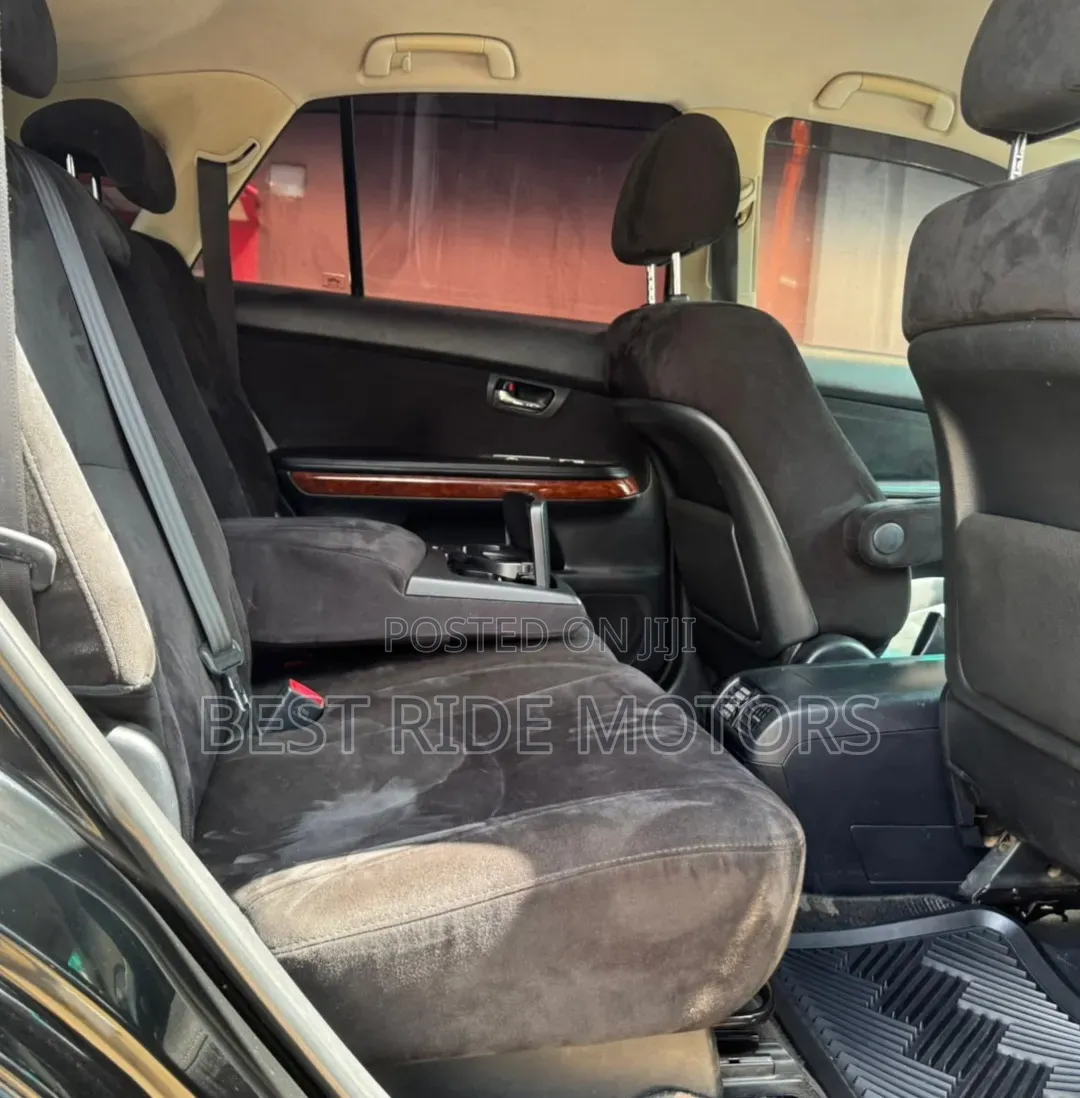 Toyota Harrier 2.4 2012