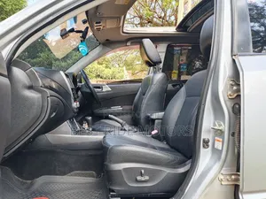 Subaru Forester 2011 Silver