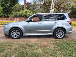 Subaru Forester 2011 Silver
