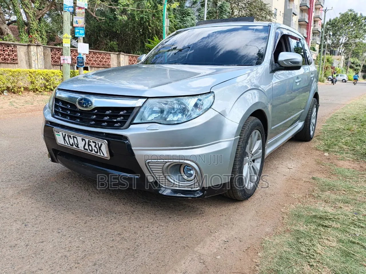 Subaru Forester 2011 Silver