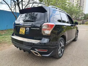 Subaru Forester 2017 Gray