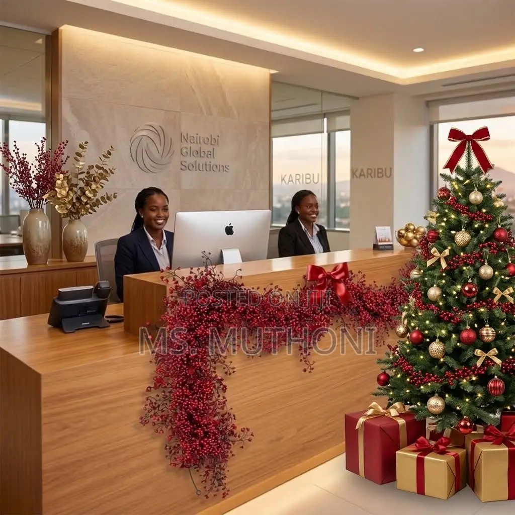 1.8 M Cascading Reception Christmas Garland