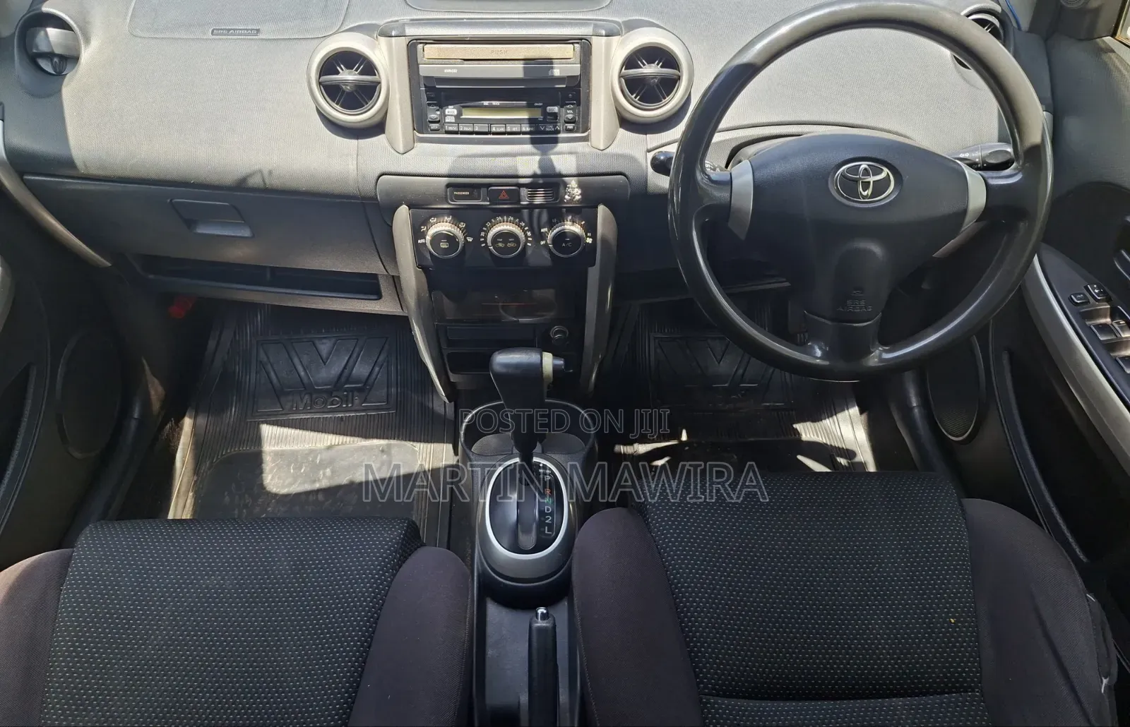 Toyota IST 2005 Silver