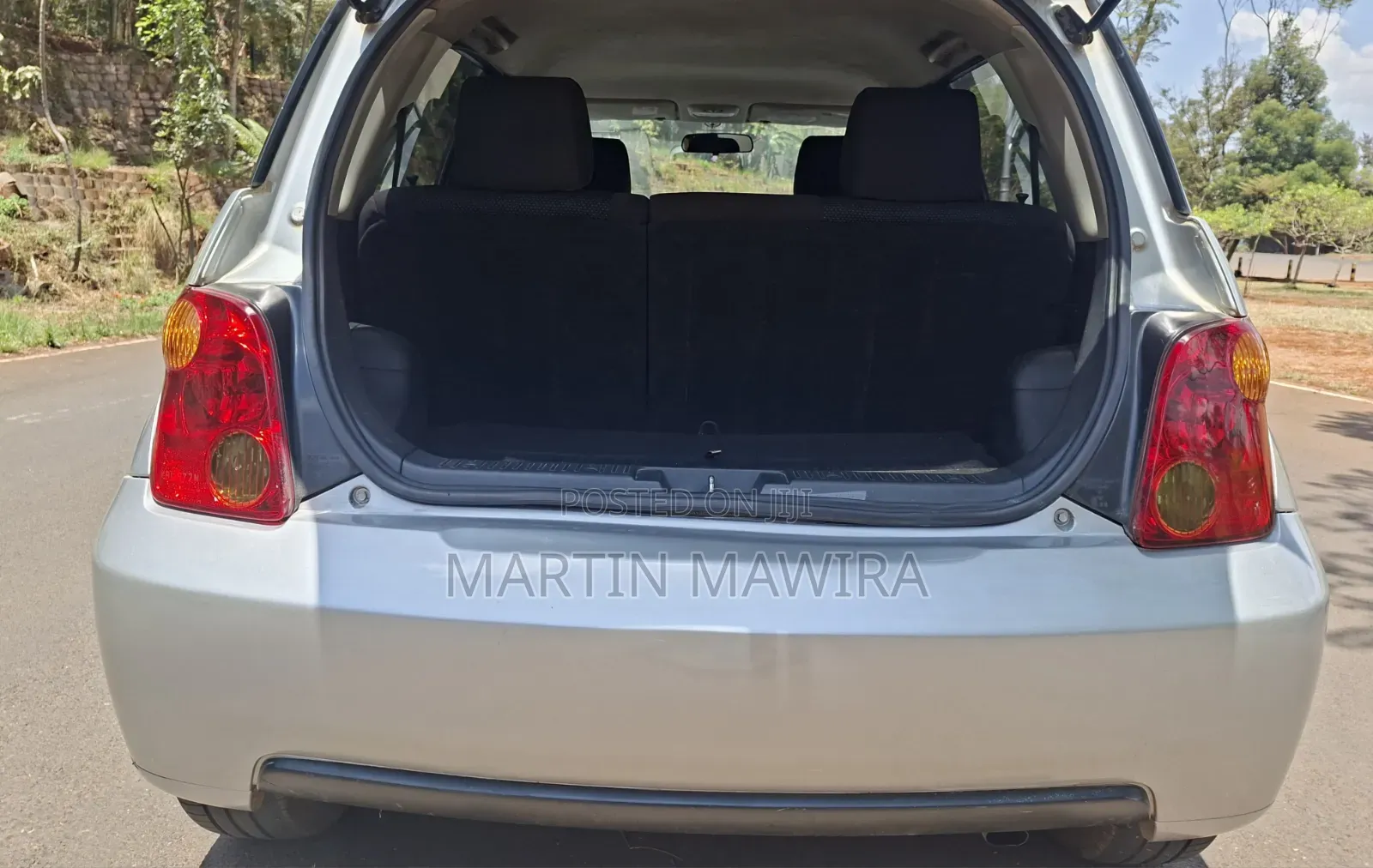 Toyota IST 2005 Silver