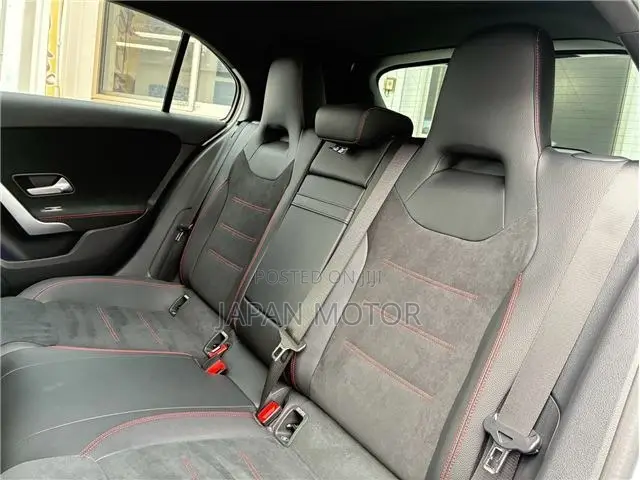 Mercedes-Benz A-Class 2022 White