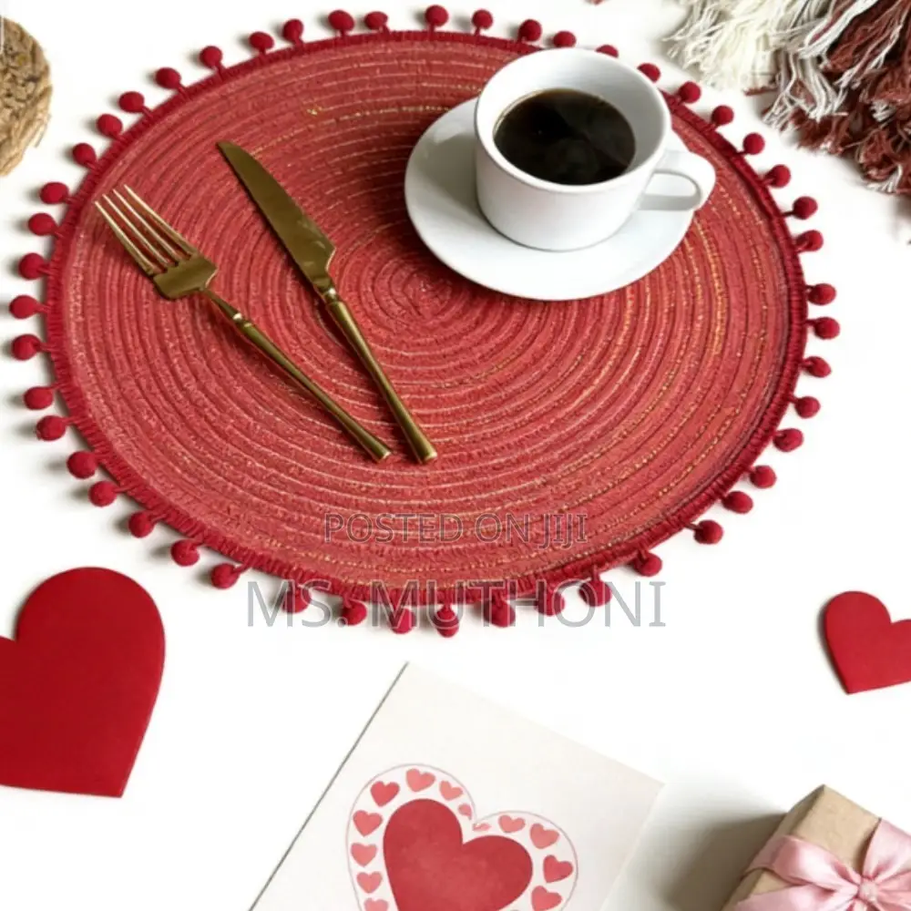 Christmas Fur Ball Retro Woven Table Mat / Coaster
