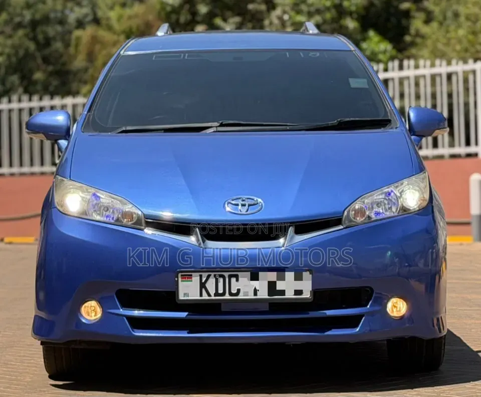Toyota Wish 2015 Blue