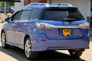 Toyota Wish 2015 Blue