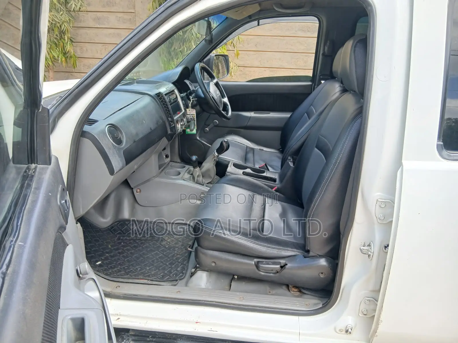 Ford Ranger 2011 White