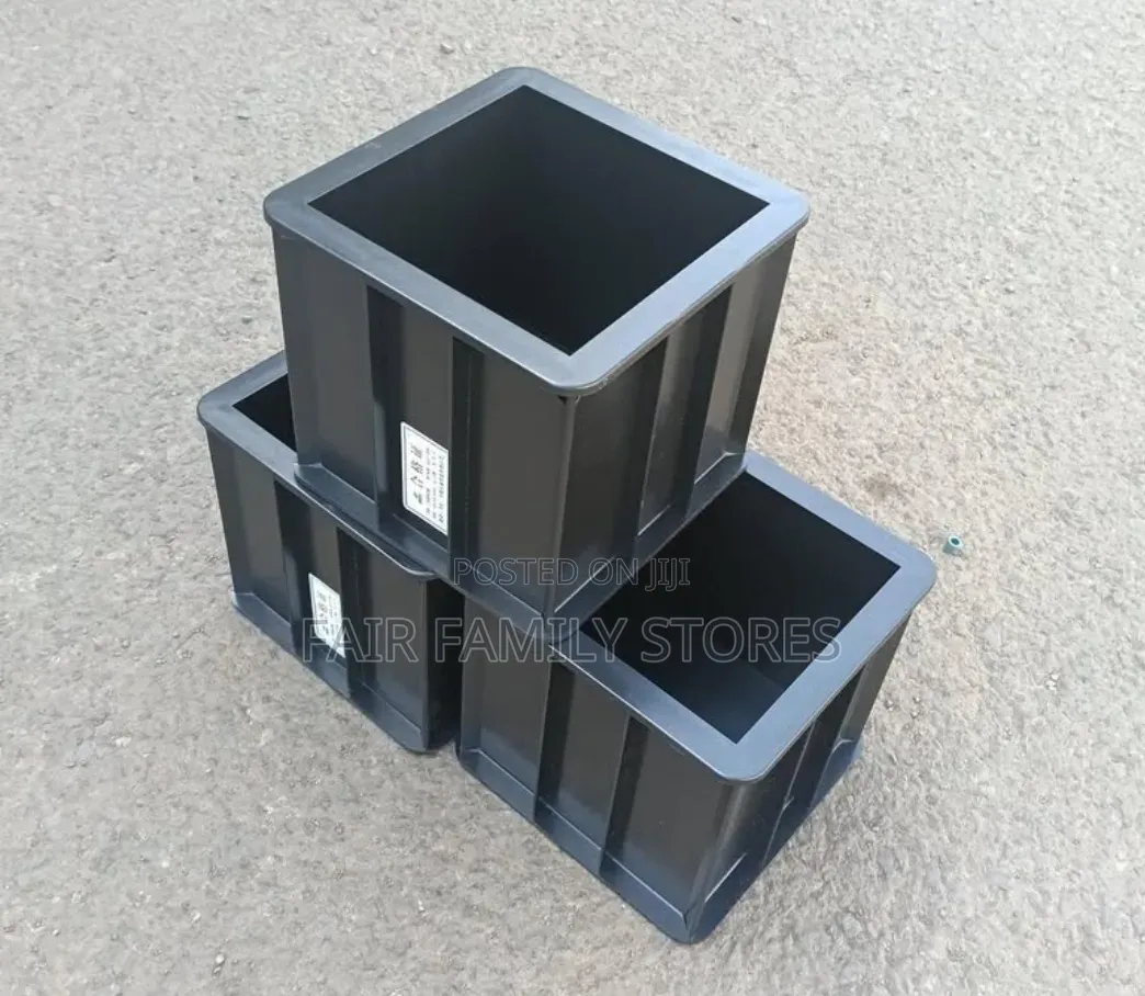 Plastic Cube Moulds