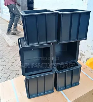 Plastic Concrete Test Cube Moulds