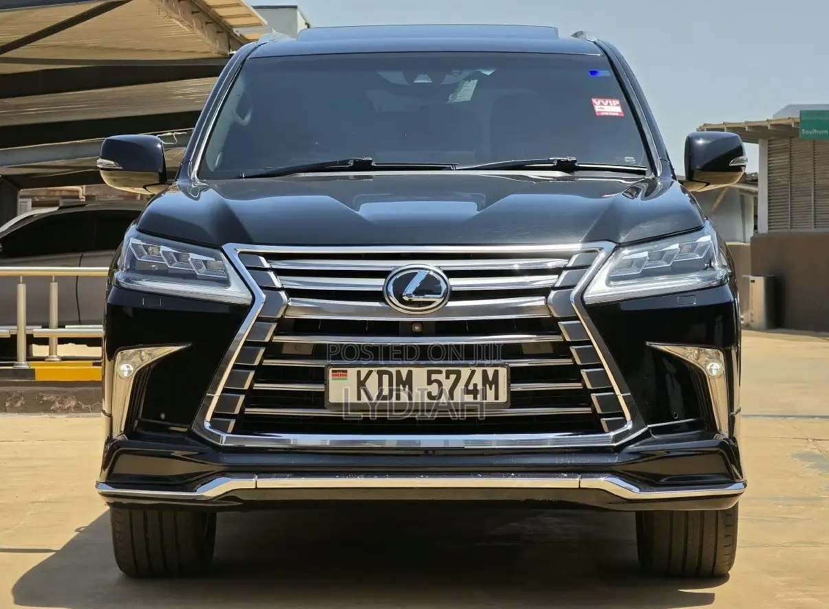 Lexus LX 2016 Black