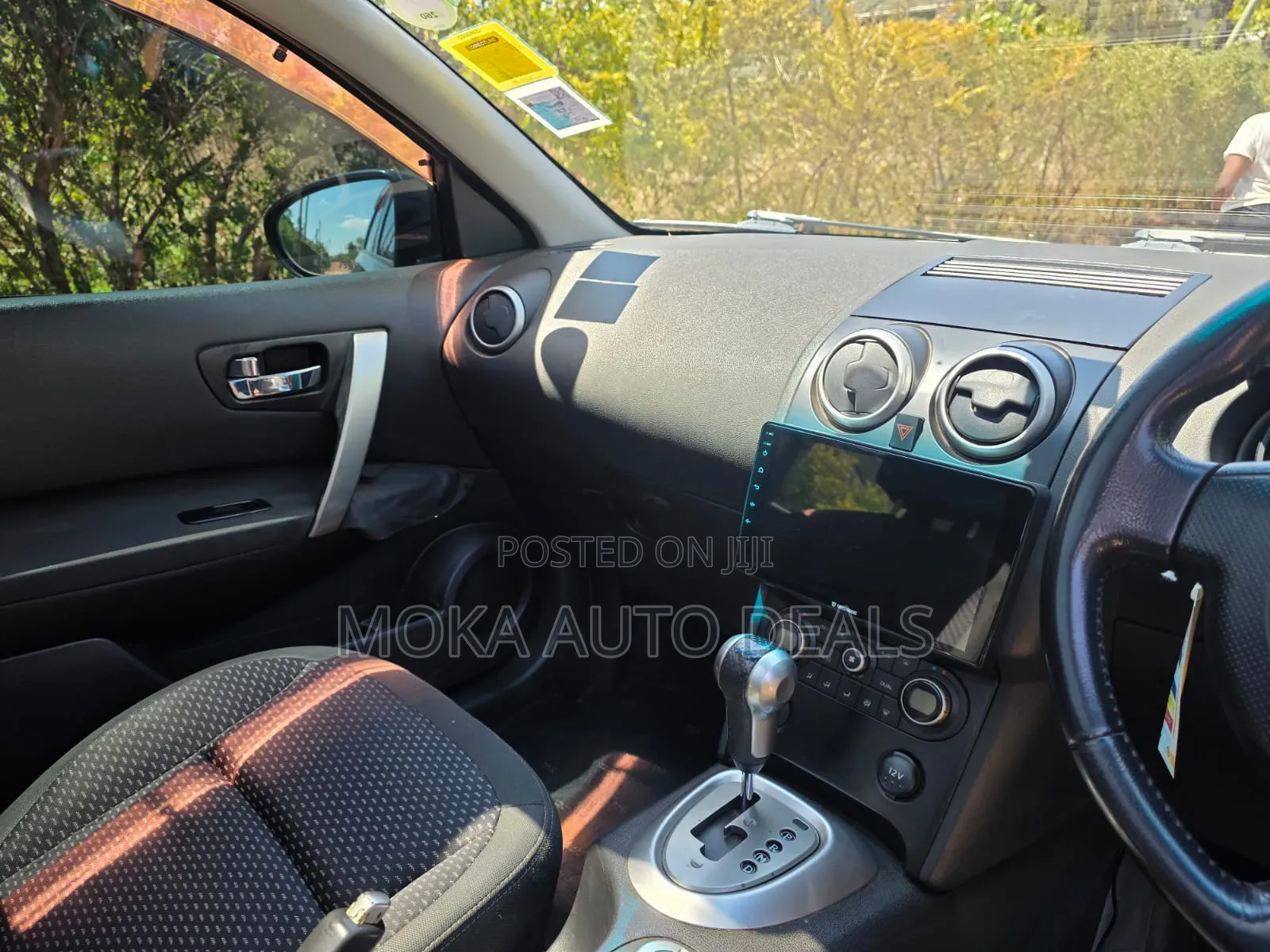 Nissan Dualis 2011 Black