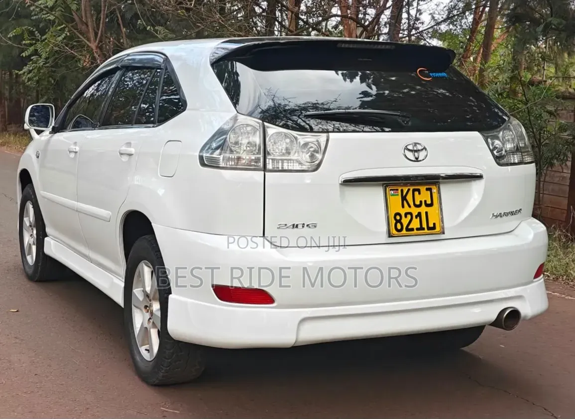 Toyota Harrier 2.4 2009 White