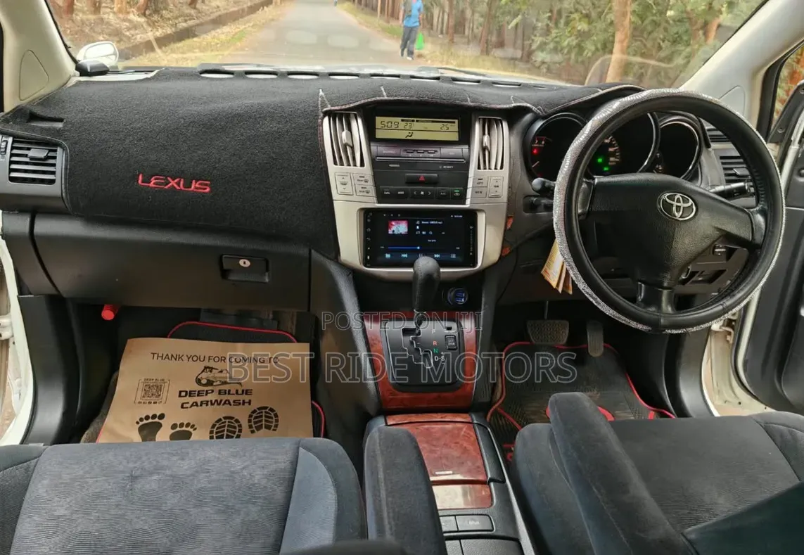 Toyota Harrier 2.4 2009 White